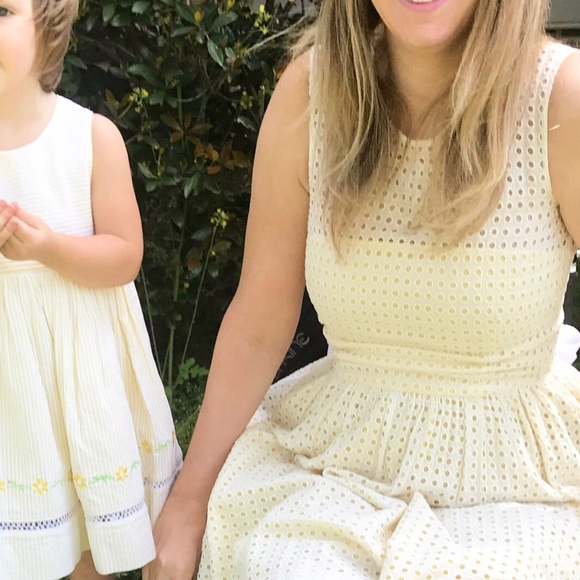 French connection eyelet dress - Picture 2 of 4